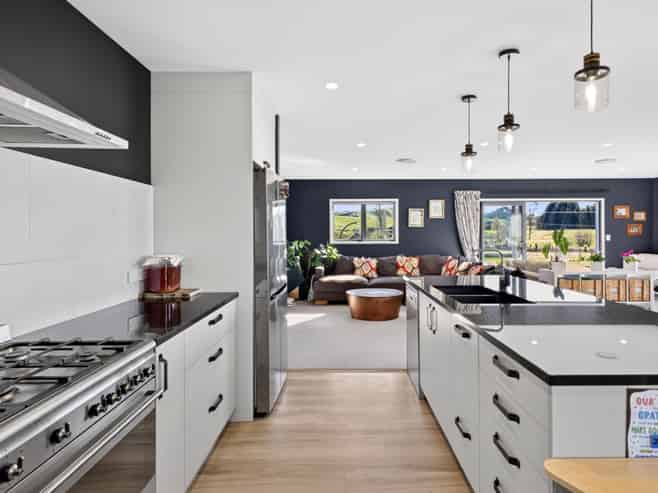 25 Lerwick Lane, Waimana