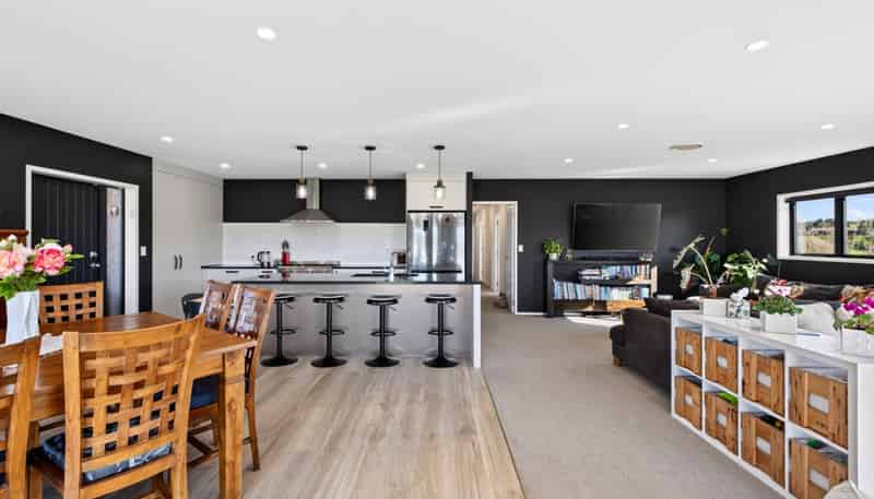25 Lerwick Lane, Waimana
