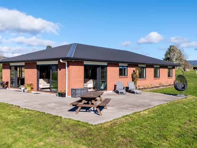 25 Lerwick Lane, Waimana