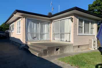 49 Alexander Avenue, Onekawa