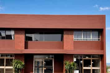 High-End Street Front Office