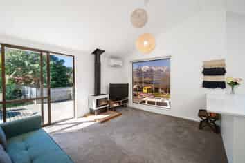 138 Fernhill Road, Fernhill/Sunshine Bay