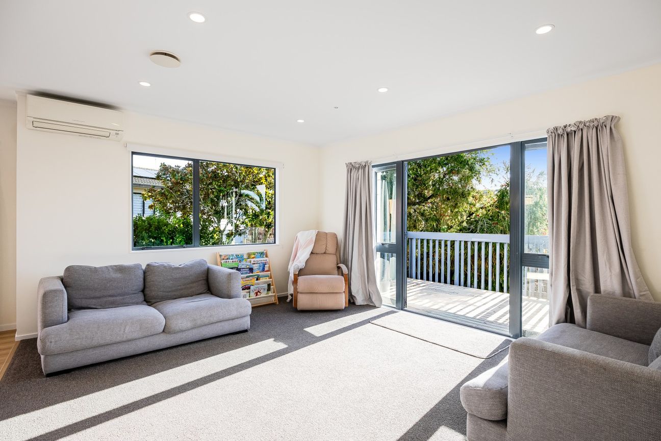 Elevated, easy living in the heart of Stanmore Bay – pohled 3