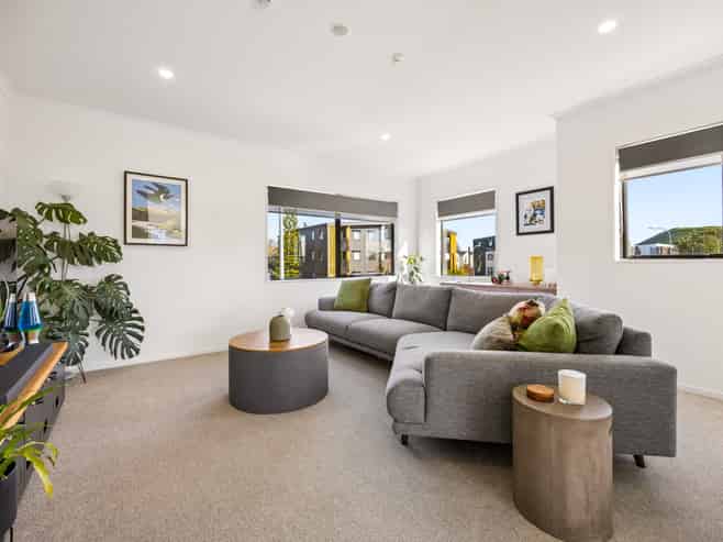 2 Kaokao Lane, Mangere