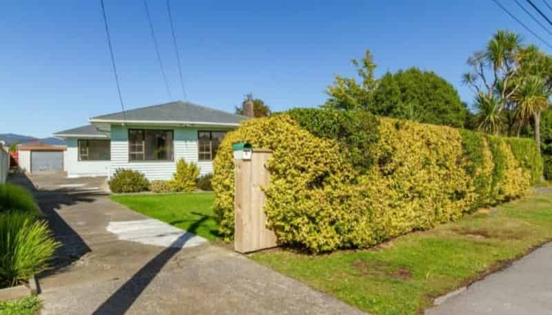 11 Edmonds Street, Wainuiomata