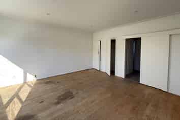 LIVE AND WORK IN THE HEART OF ALBANY VILLAGE
