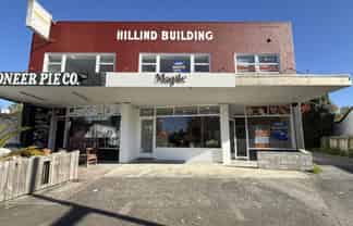 LIVE AND WORK IN THE HEART OF ALBANY VILLAGE
