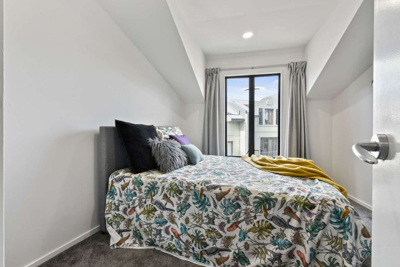 Modern, lock up and leave Townhouse - Widok 6