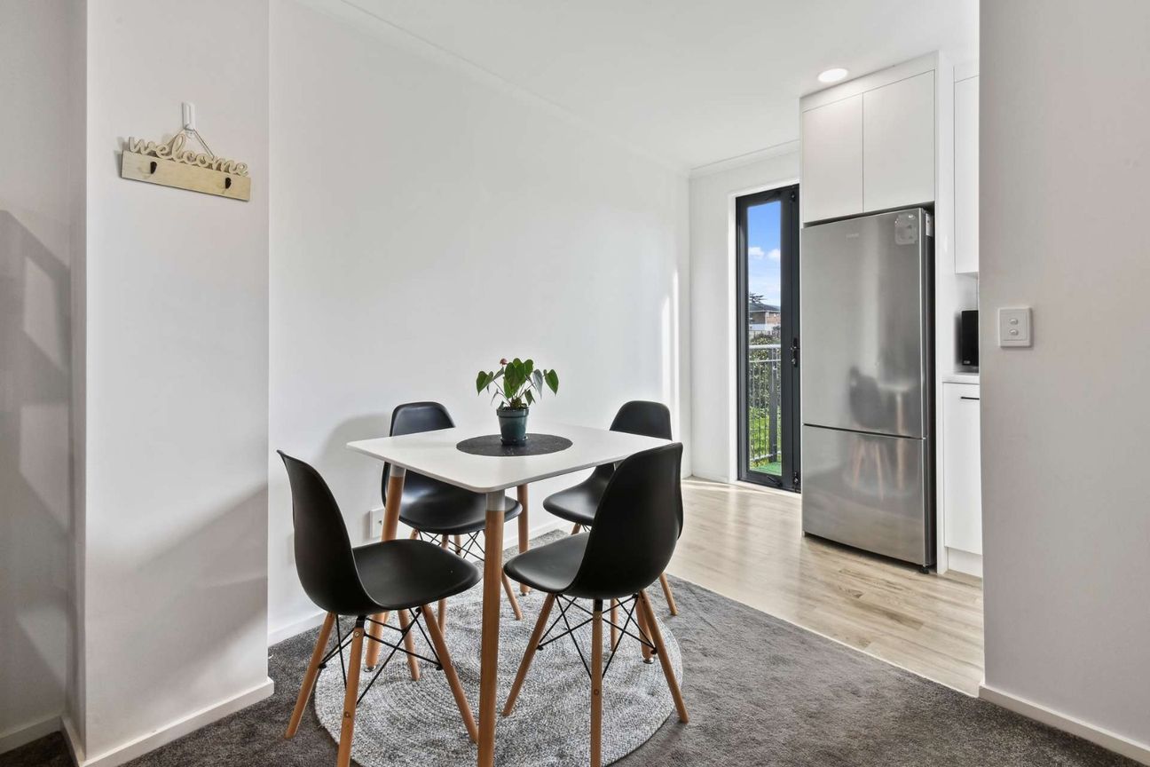 Modern, lock up and leave Townhouse - Widok 5