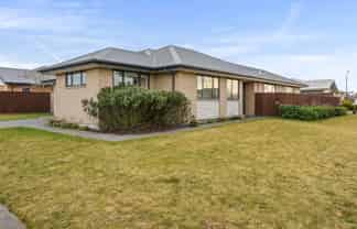 16 Ledbury Drive, ROLLESTON