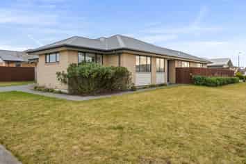 16 Ledbury Drive, ROLLESTON