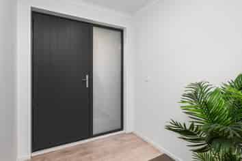 16 Ledbury Drive, ROLLESTON