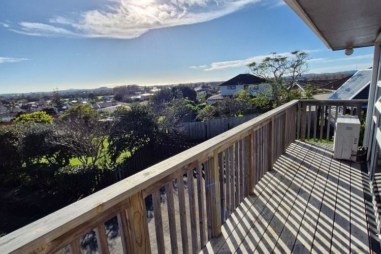 Sun-Drenched Family Haven! 2 Bed + Rumpus, 2 Bath, - Widok 6