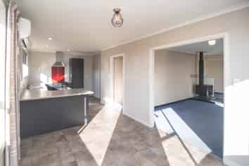 31 Balmoral Street, Marchwiel