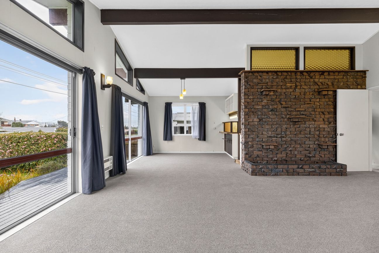 Timeless Brick, Top Location – další