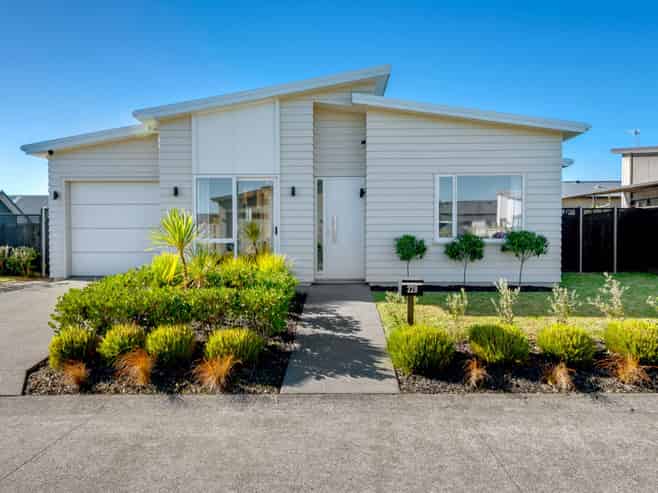 22b Cadwil Drive, Beachlands
