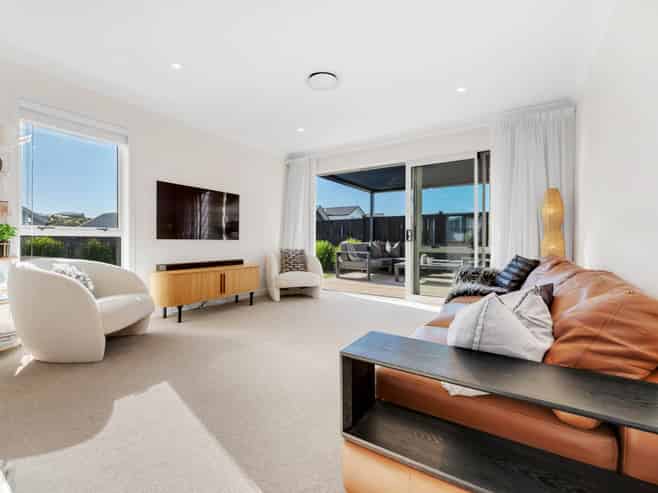 22b Cadwil Drive, Beachlands