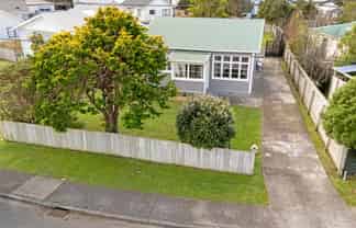 12 Randwick Crescent, Moera