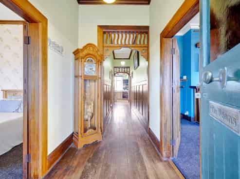 64 Stanners Street, Eltham