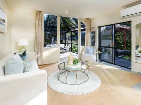 2/32 Centorian Drive, Windsor Park