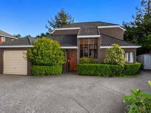 2/32 Centorian Drive, Windsor Park