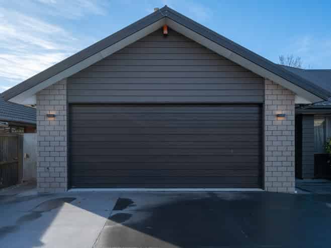 16 Flaxgrove Place, Parklands