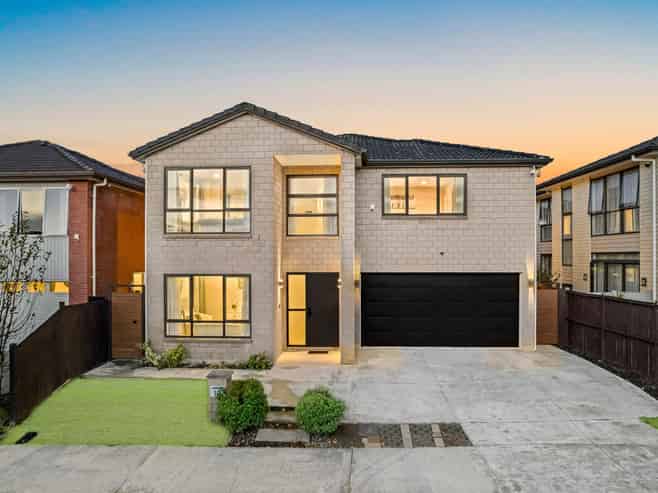 10 Demeter Street, Flat Bush