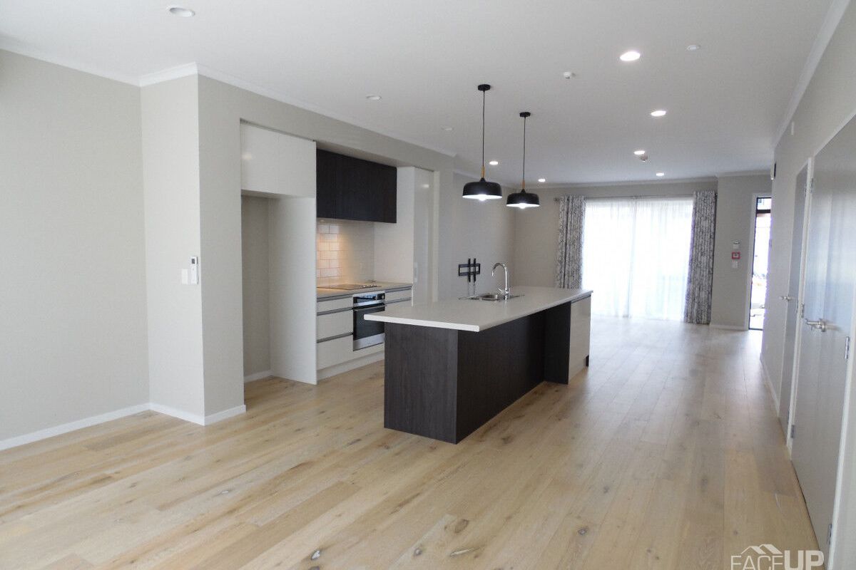 Hobsonville, 4 bedrooms, $790 – pohled 3