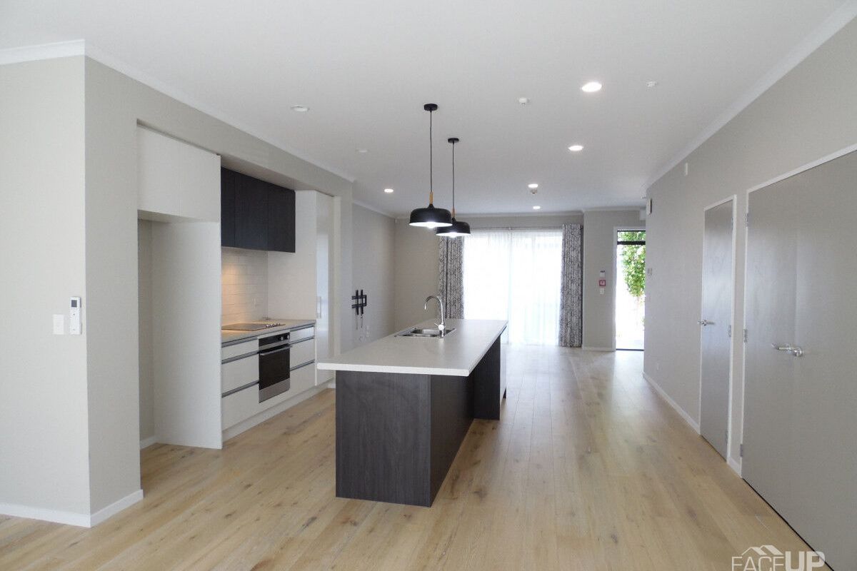 Hobsonville, 4 bedrooms, $790 – pohled 4