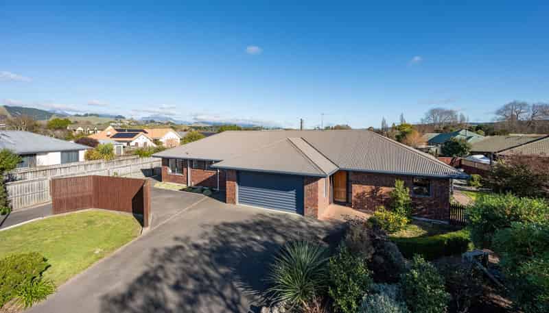 15 Stagg Place, Brightwater