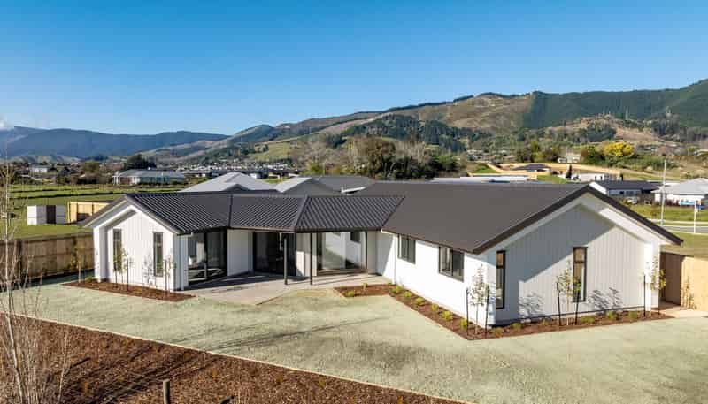 38 Hallmark Drive, Richmond