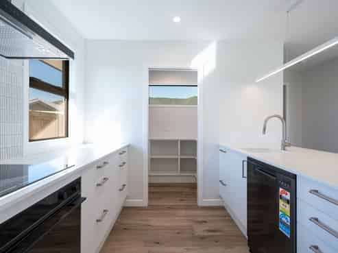 38 Hallmark Drive, Richmond