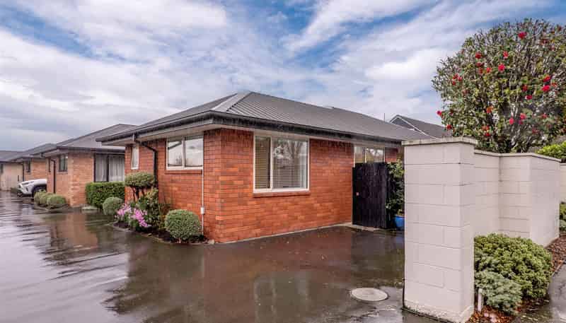  1/85 Yaldhurst Road, Upper Riccarton