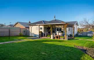 23 Maple Crescent, Watlington