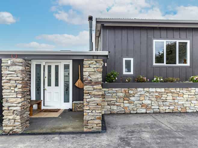 12 Denton Road, Levin