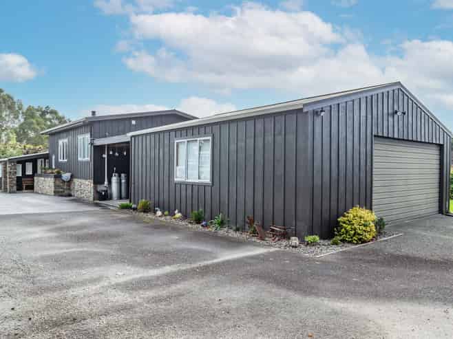 12 Denton Road, Levin