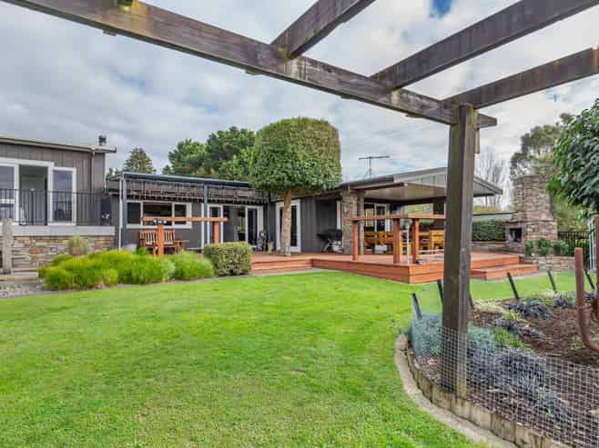 12 Denton Road, Levin