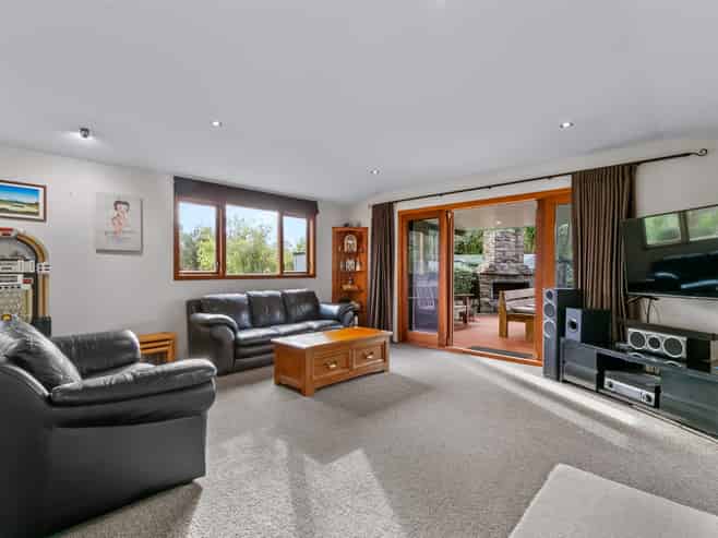 12 Denton Road, Levin