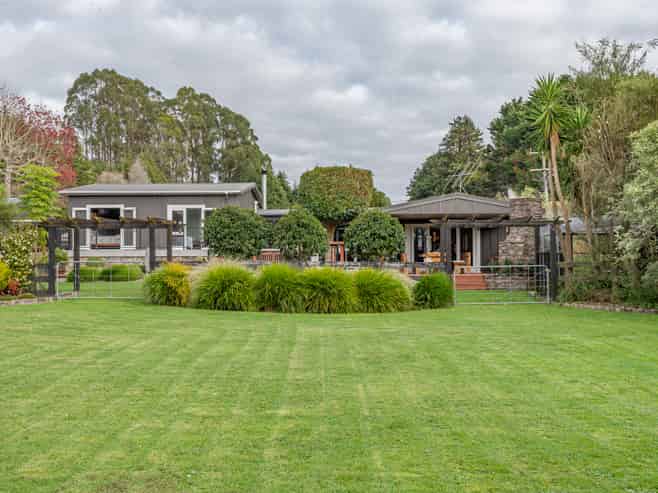 12 Denton Road, Levin