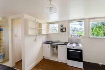 2/681 Great North Road, Grey Lynn