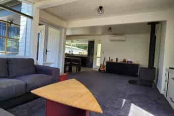 1 Nikorima Street, Urenui