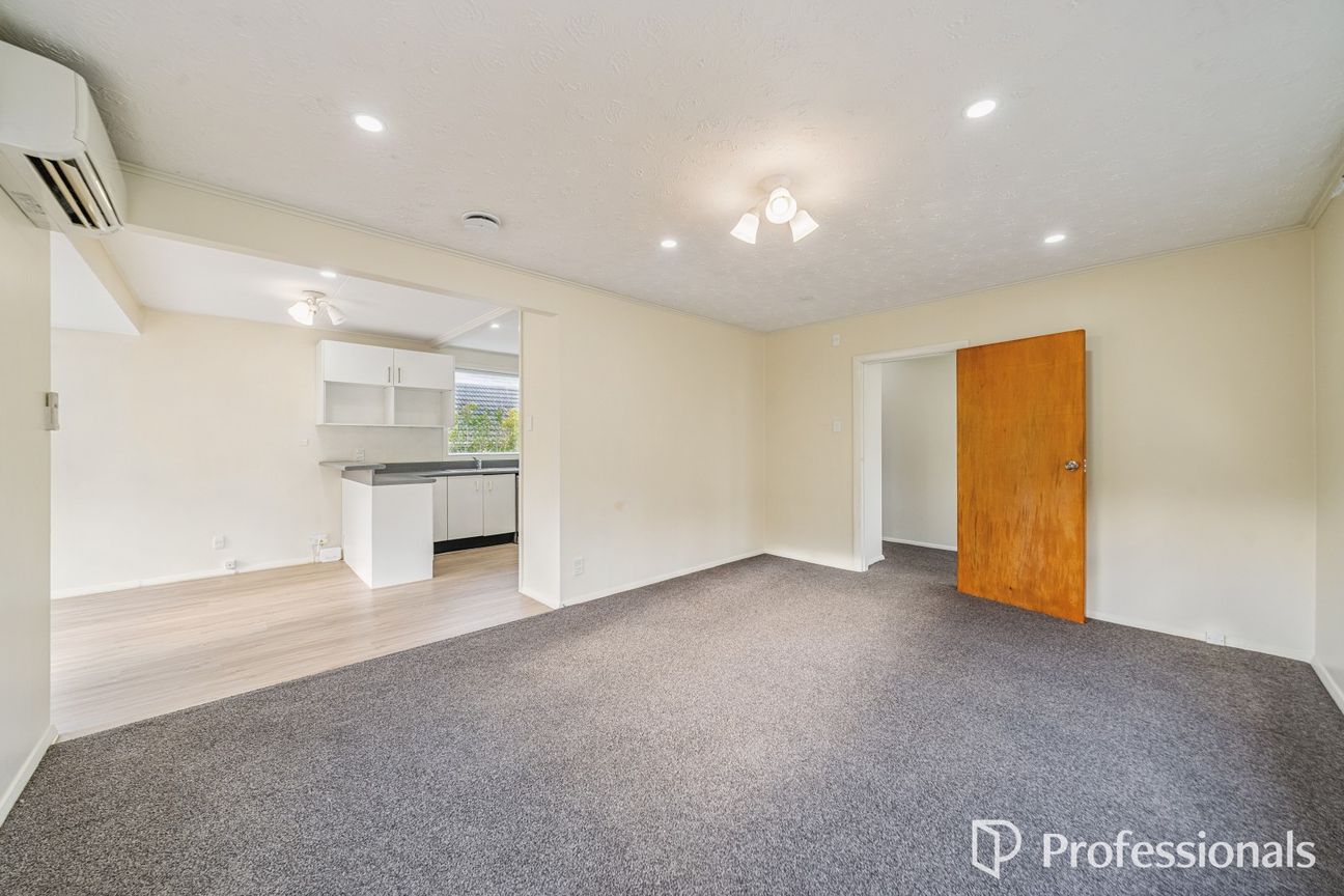 Classic 1960's Treasure - Highly Sought After! - Vista 5