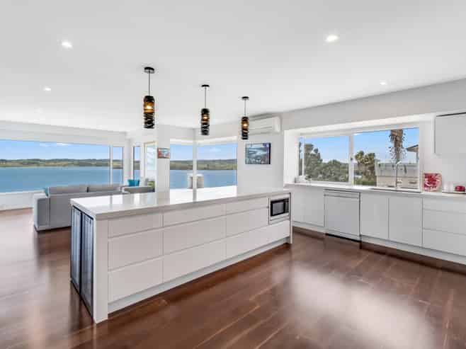 121 Pah Road, Cockle Bay