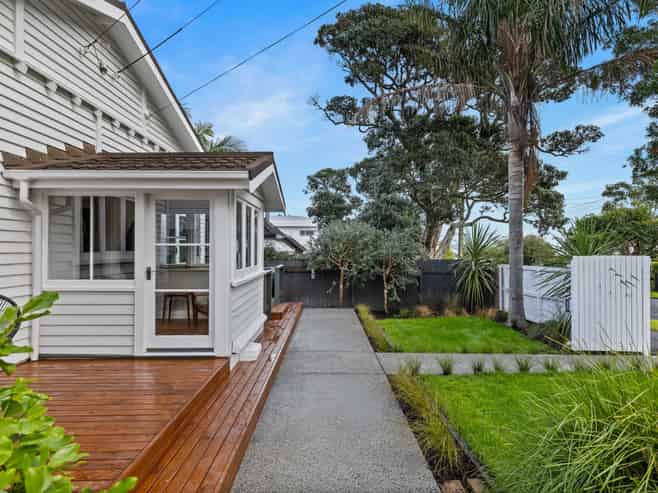 22 Wright Road, Point Chevalier