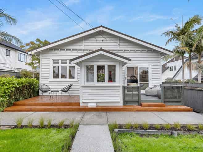 22 Wright Road, Point Chevalier