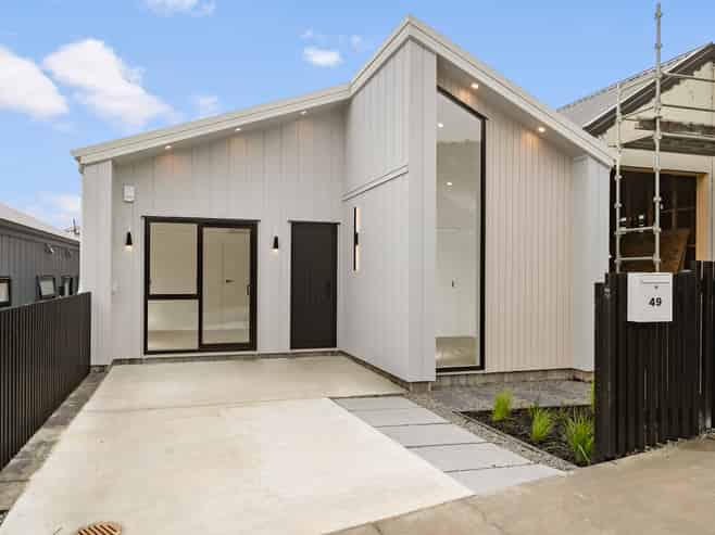 49 Awa Uru Road, Orewa