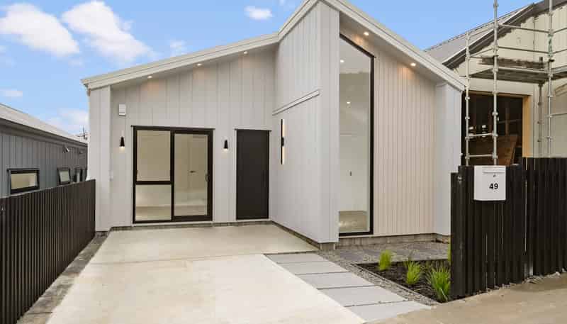 49 Awa Uru Road, Orewa