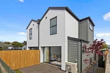 17b Cross Street, Phillipstown