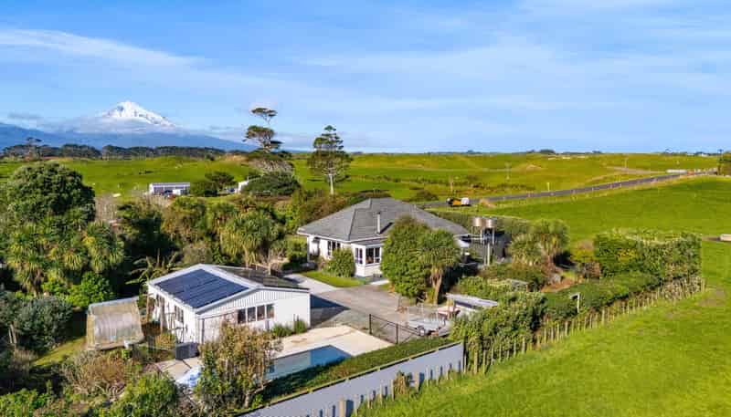 7091 South Road, Warea