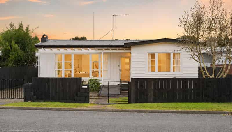 80 Tawa Street, Melville